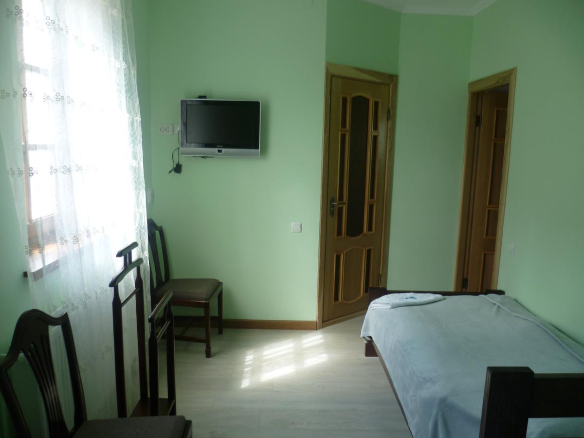Home Hotel Kam'janec'-Podil's'kyj Esterno foto
