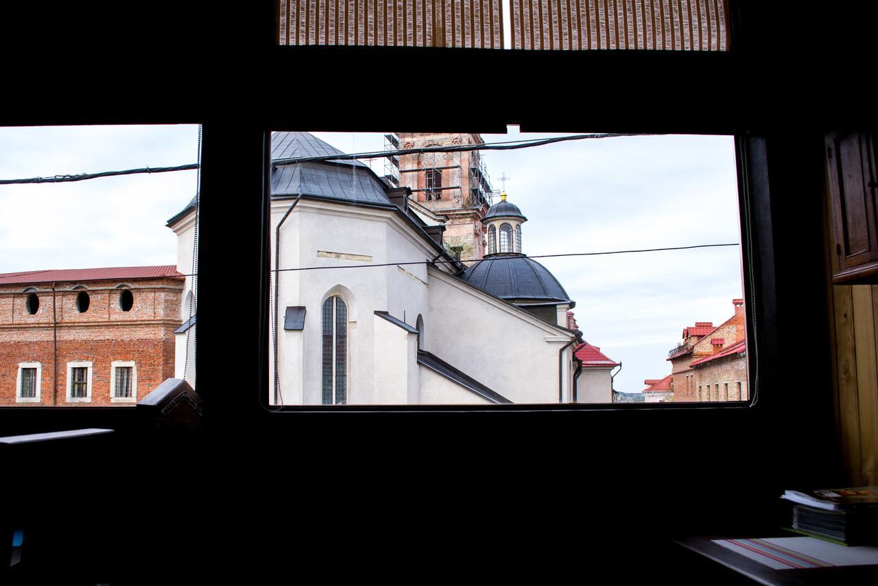 Home Hotel Kam'janec'-Podil's'kyj Esterno foto